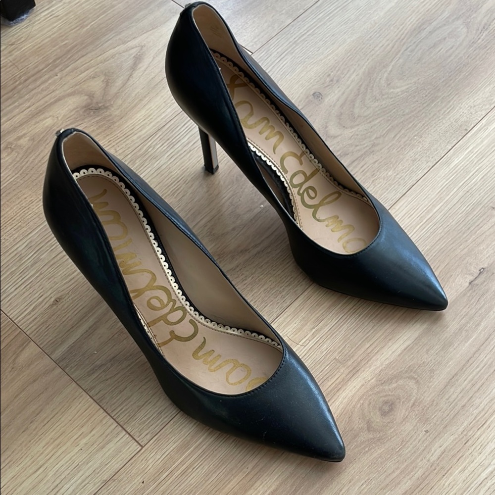 Sam Edelman Black Pointed-Toe Heels